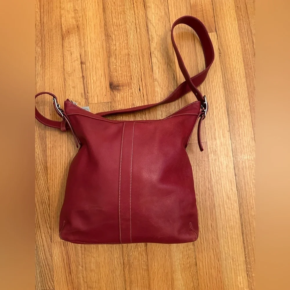 COACH Legacy Red Leather Vintage Slim Duffle Shoulder Bag